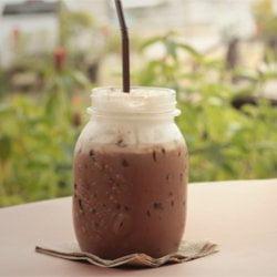 Pozujesz moc orzechów, kakao i czekolady. 