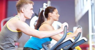 Indoor cycling to prawdziwa rewolucja w klubach fintess. Na rowerach szaleje coraz więcej osób.