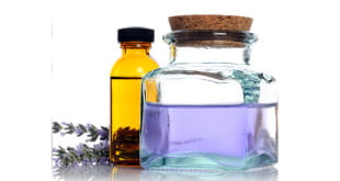 Wykorzystaj te proste przepisy i zadbaj o swoją cerę! Bez alkoholu, który podrażni Twoją skórę.