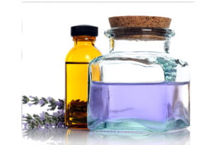 Wykorzystaj te proste przepisy i zadbaj o swoją cerę! Bez alkoholu, który podrażni Twoją skórę.