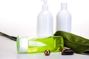 Dzięki glinkom odpowiednio nawilżysz i zabdasz o kondyncję swojej skóry, a także swoje dobre samopoczucie.