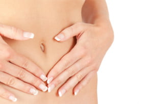 Kubeczek mensturacyjny przekonuje do siebie coraz więcej kobiet.