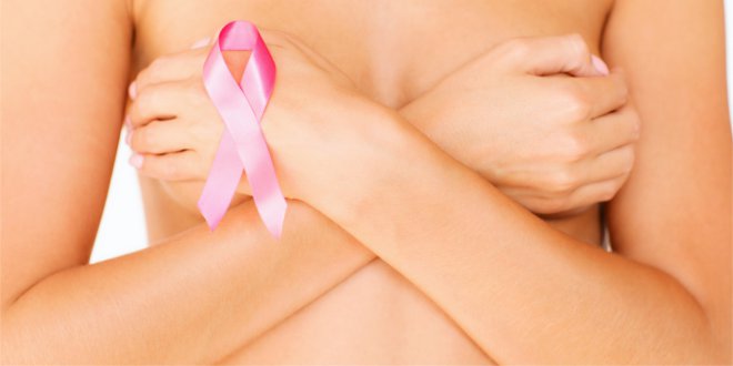 Badaj się regularnie, a unikniesz powikłań związnych z rakiem piersi.