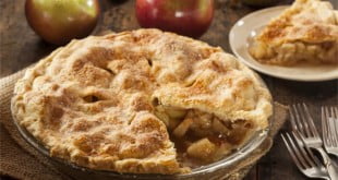 Szarlotka razowa to zdrowa alternatywa w Twojej kuchni