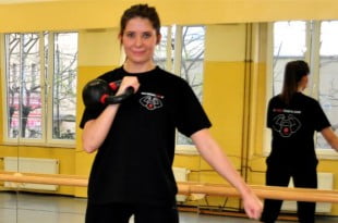 W cleanie bardzo ważna jest odpowiednia pozycja i dynamiczny ruch bioder.