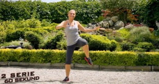 Prosty zestaw ćwiczeń, rozgrzewający organizm przed treningiem.