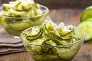 Super pomysły na przepis na zdrowe surówki.