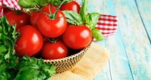 Poczytaj o niesamowitych właściwościach pomidora.
