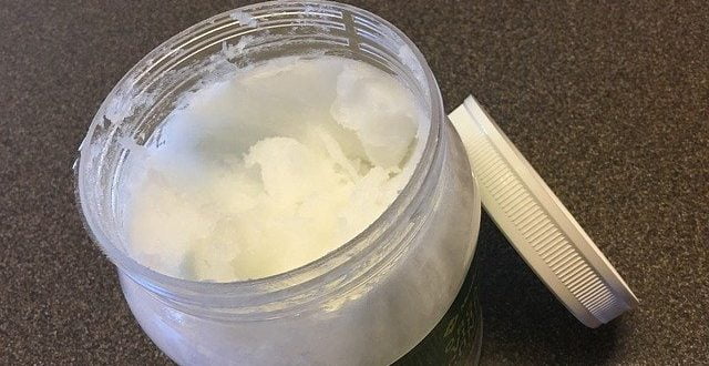 Jak stosować olej kokosowy?