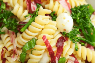sałatki makaronowe