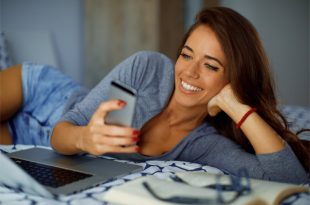 Jak działają feromony?