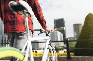 Jazda na rowerze to nie tylko przyjemność ale też prosty sposób na odchudzanie.