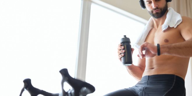 Garmin Fenix 7 - smartwatch dla aktywnych.