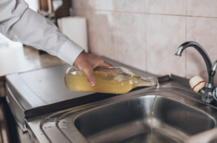 Alkoholowa wszywka w Bełchatowie.